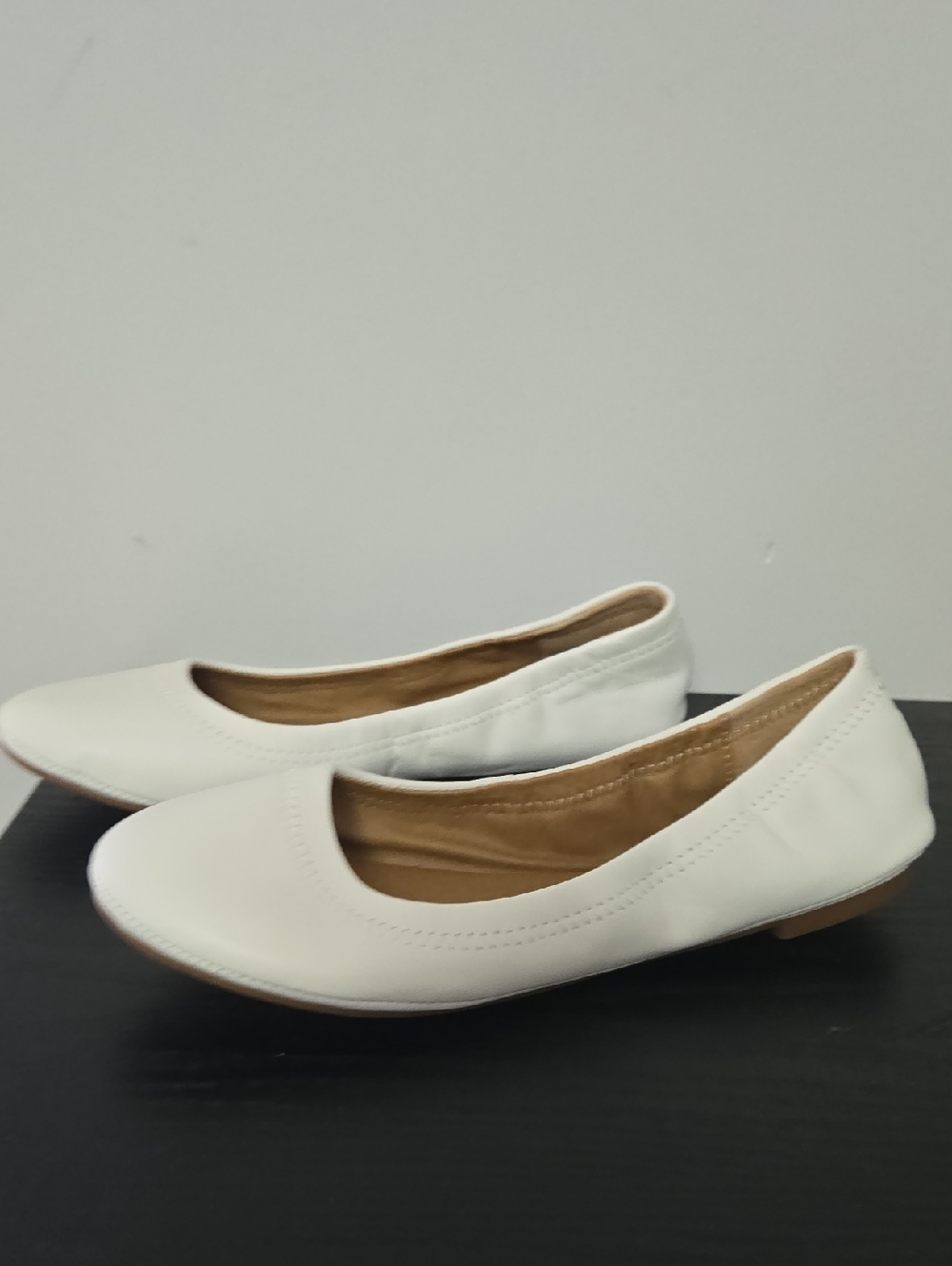 Lucky Brand White Leather Ballet Flats